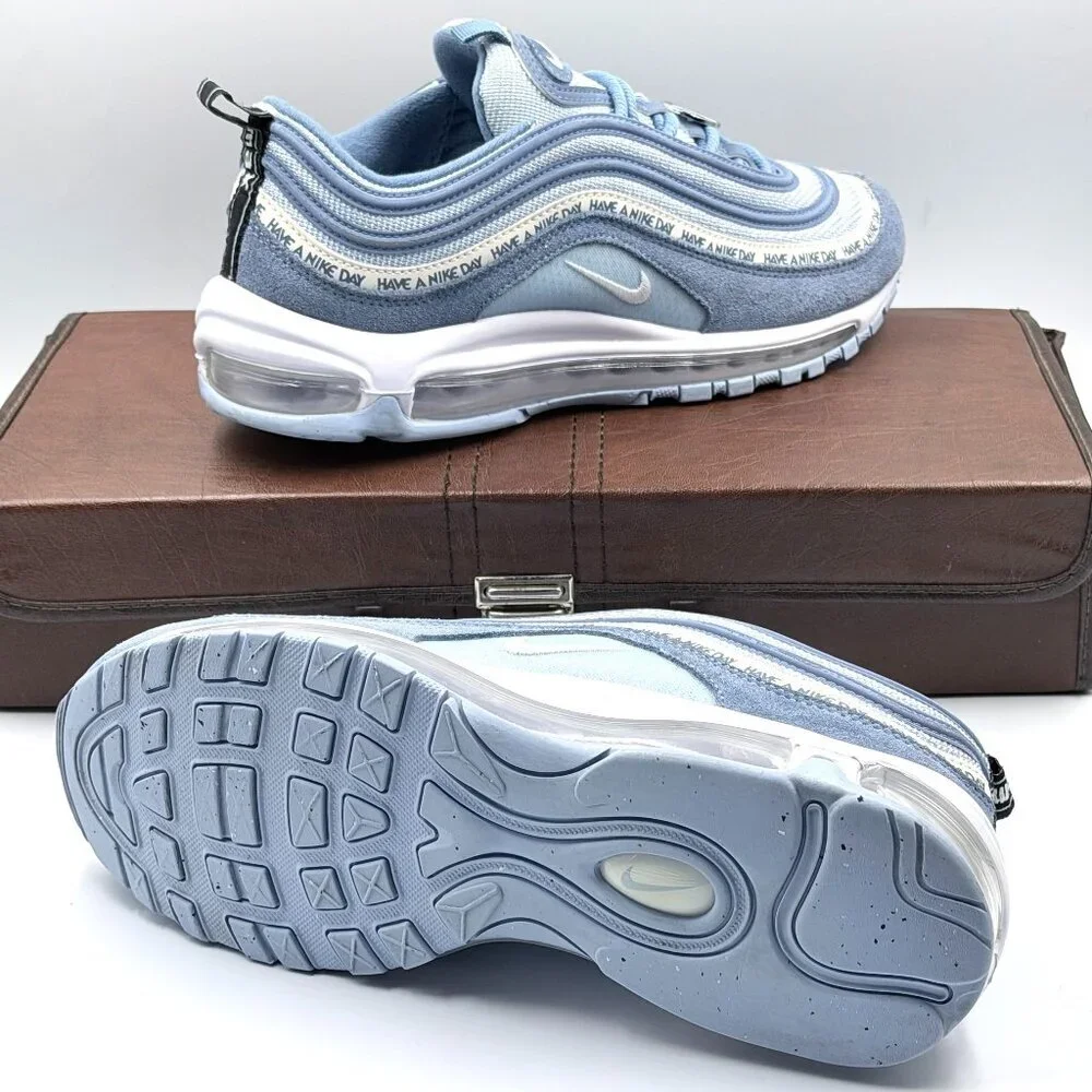 Nike air max